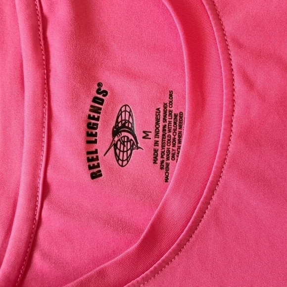 𝅺NEW REEL LEGENDS Hot Pink Short Sleeve Performance Freeline Fishing Top MEDIUM - Picture 3 of 8